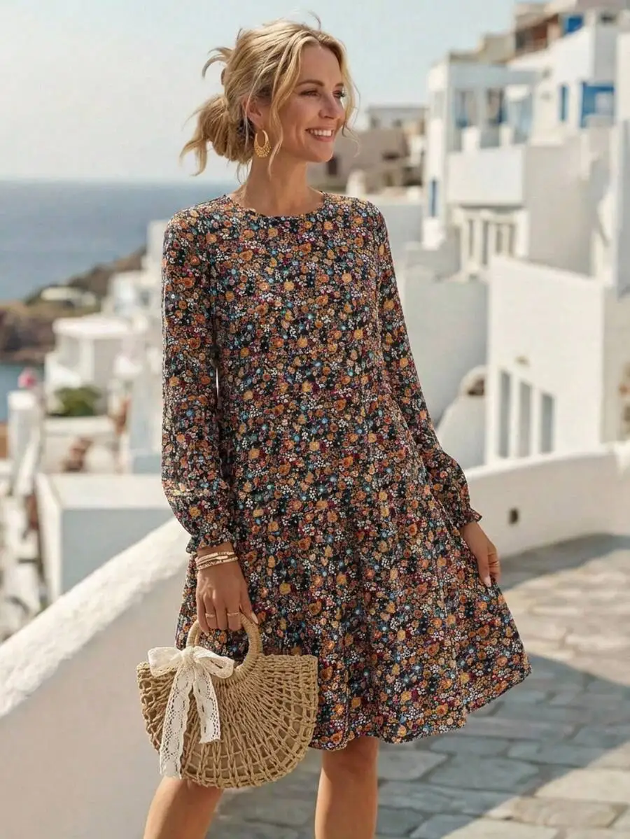 A closer look at the Ditsy Floral Long-Sleeve Swing Dress