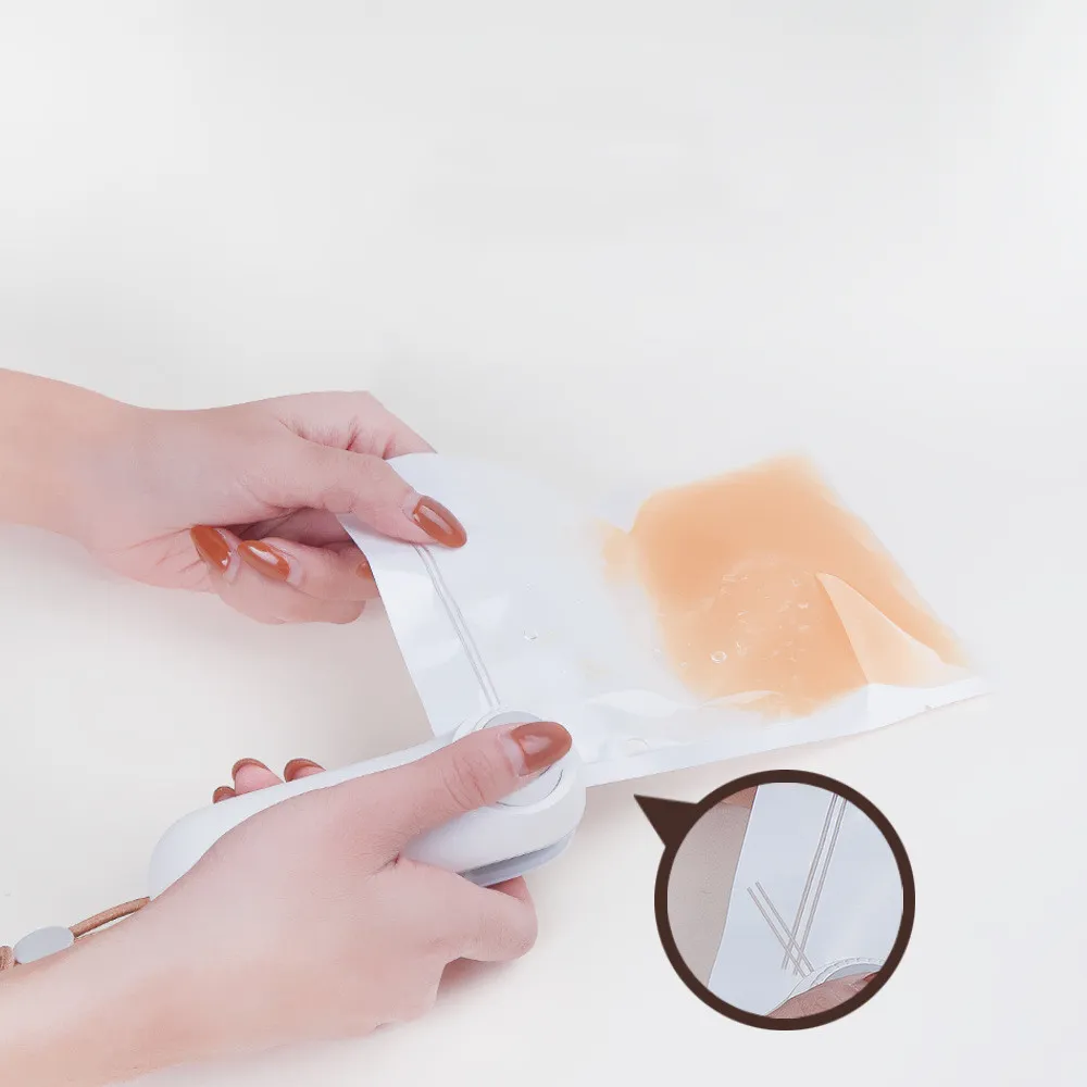 Snack Saver Mini Bag Sealer