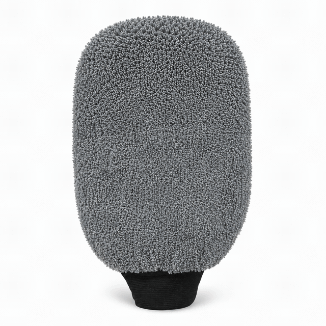 Mikrofiber Oto Yıkama Eldiveni kullanım görseli